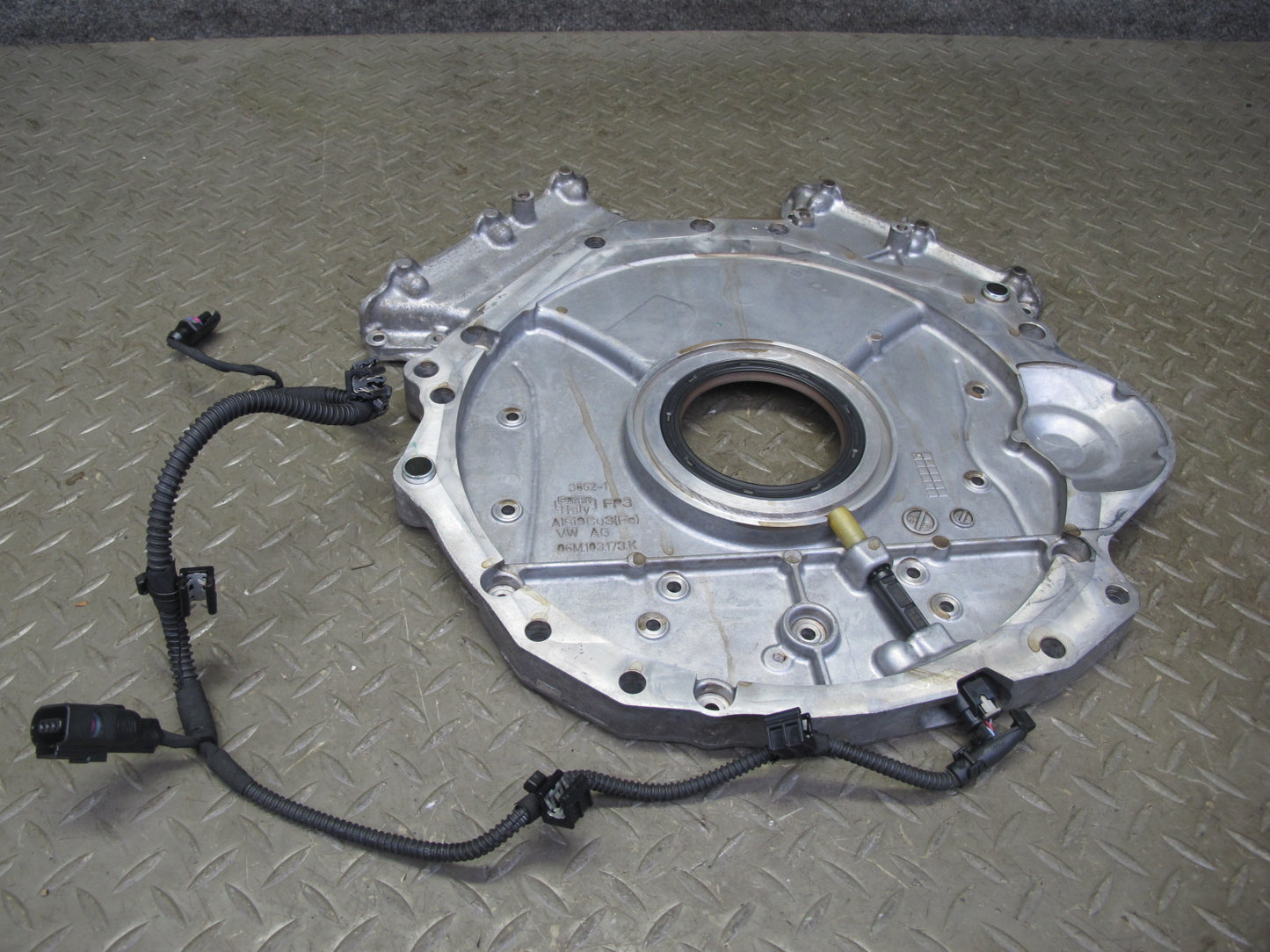 17-23 Porsche Panamera 971 2.9L Engine Rear Timing Plate Cover 06M103173K