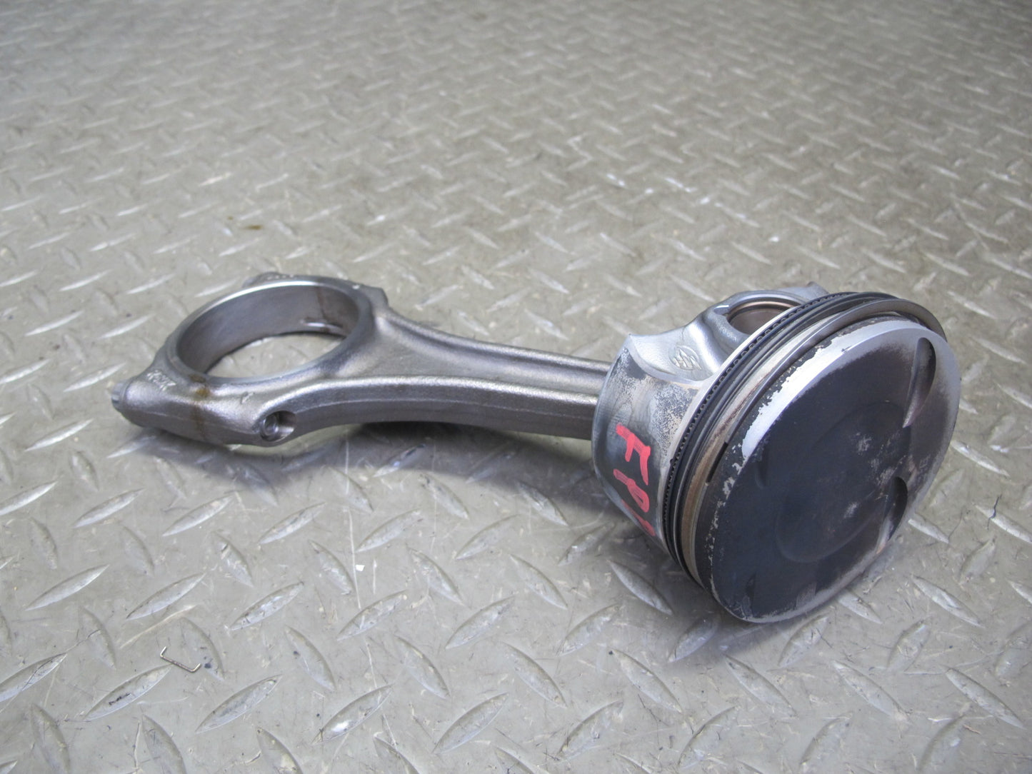 17-23 Porsche Panamera 971 2.9L Engine Piston Connecting  Rod Set of 6 43k Miles