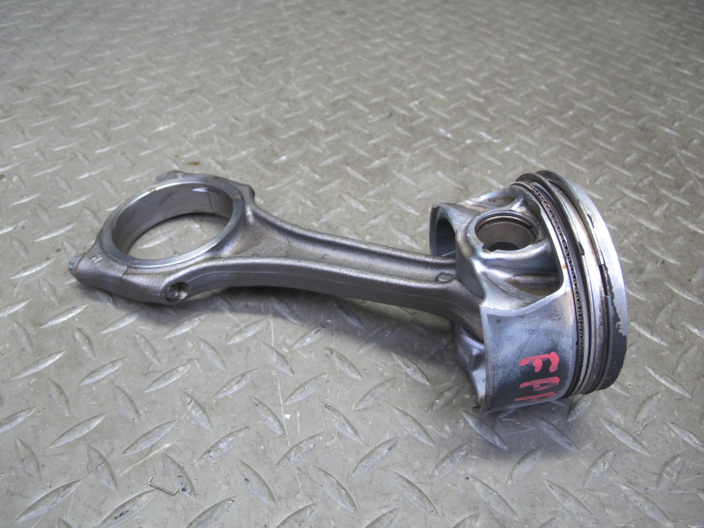 17-23 Porsche Panamera 971 2.9L Engine Piston Connecting  Rod Set of 6 43k Miles