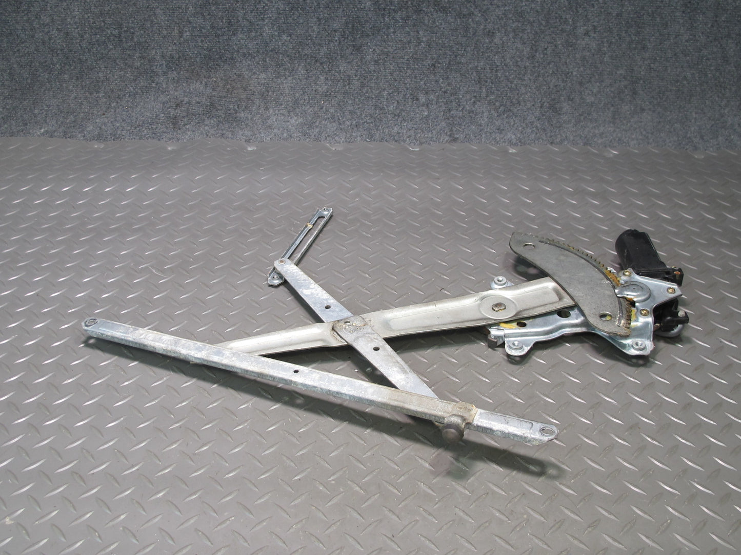 86-92 Toyota Supra MK3 Front Right Passenger Door Window Regulator & Motor OEM