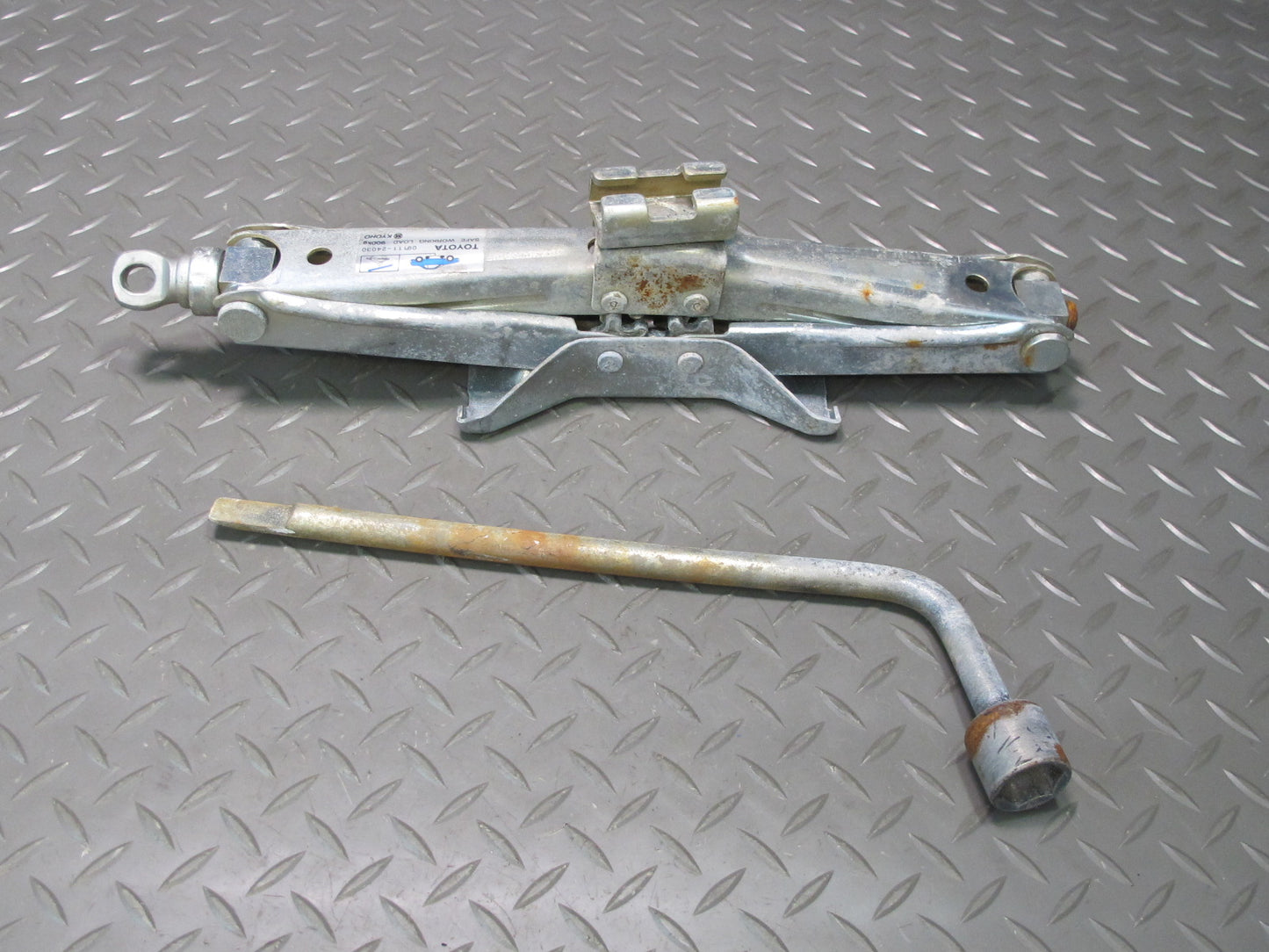 86-92 Toyota Supra MK3 MA70L Emergency Spare Tire Lift Jack w Wrench Set OEM