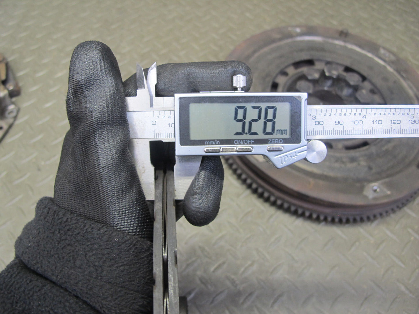 96-99 BMW E36/7 Z3 1.9L M44 M/T Transmission Flywheel Clutch Pressure Plate OEM