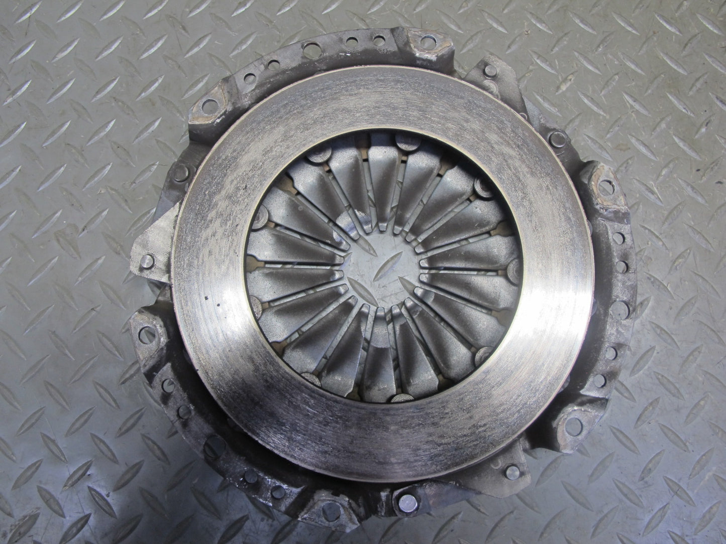 96-99 BMW E36/7 Z3 1.9L M44 M/T Transmission Flywheel Clutch Pressure Plate OEM