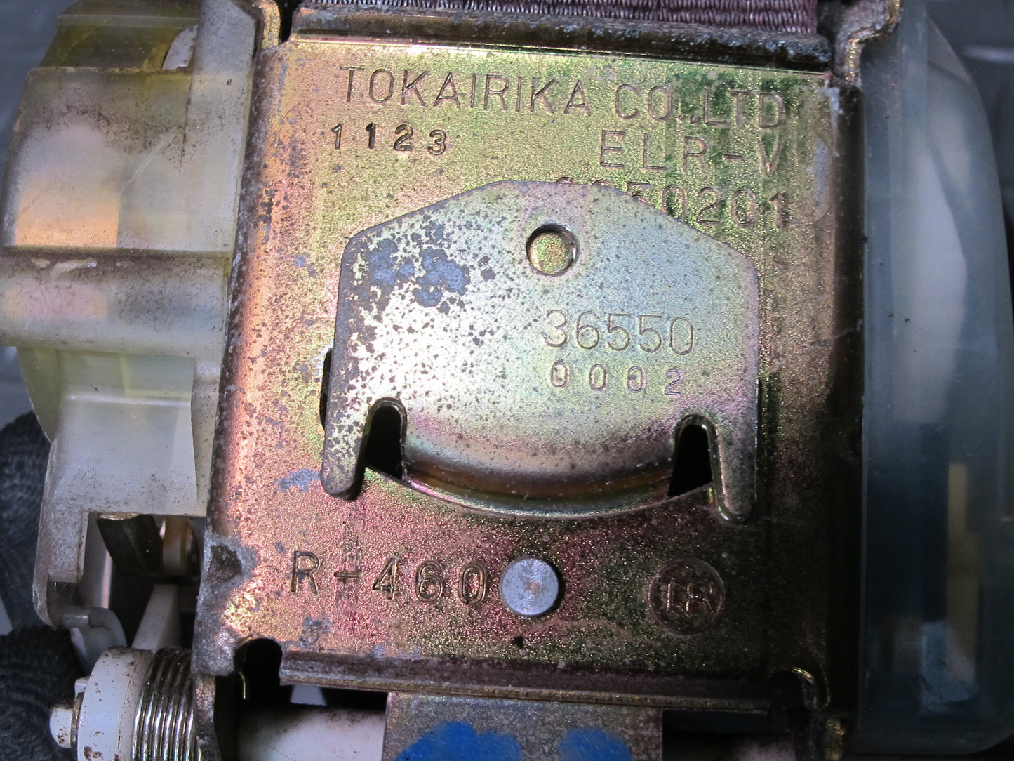 89-92 TOYOTA SUPRA MK3 FRONT RIGHT & LEFT SIDE SEATBELT RETRACTOR SET OEM