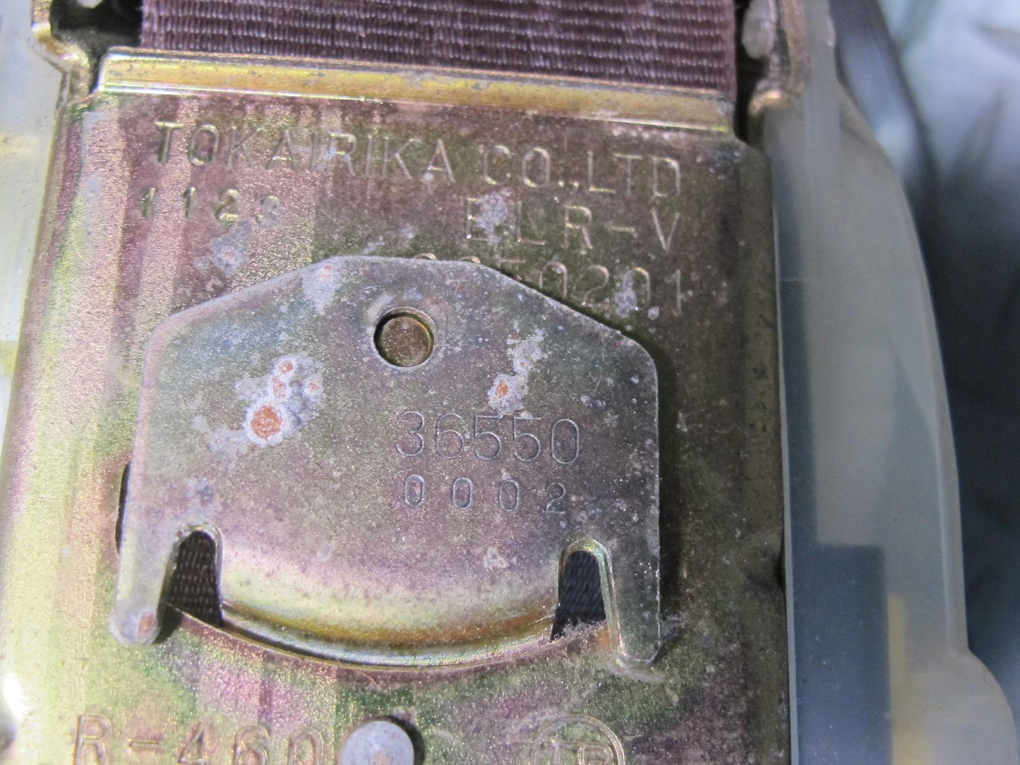 89-92 TOYOTA SUPRA MK3 FRONT RIGHT & LEFT SIDE SEATBELT RETRACTOR SET OEM