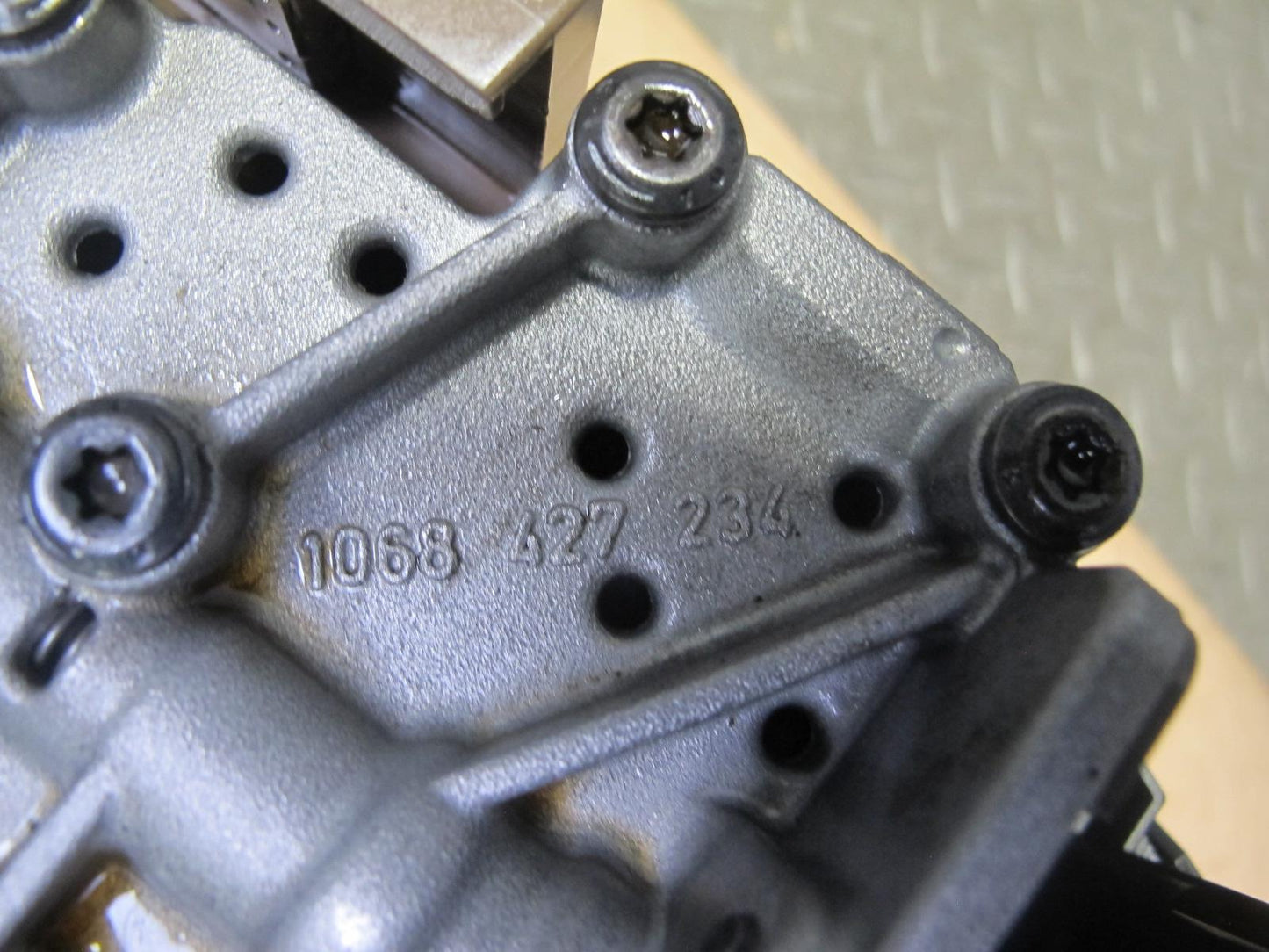 07-13 BMW E90 E93 335i 6HP-19z Auto Transmission Valve Body Mechatronic 64K OEM