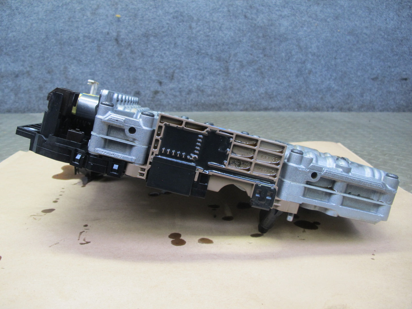 07-13 BMW E90 E93 335i 6HP-19z Auto Transmission Valve Body Mechatronic 64K OEM