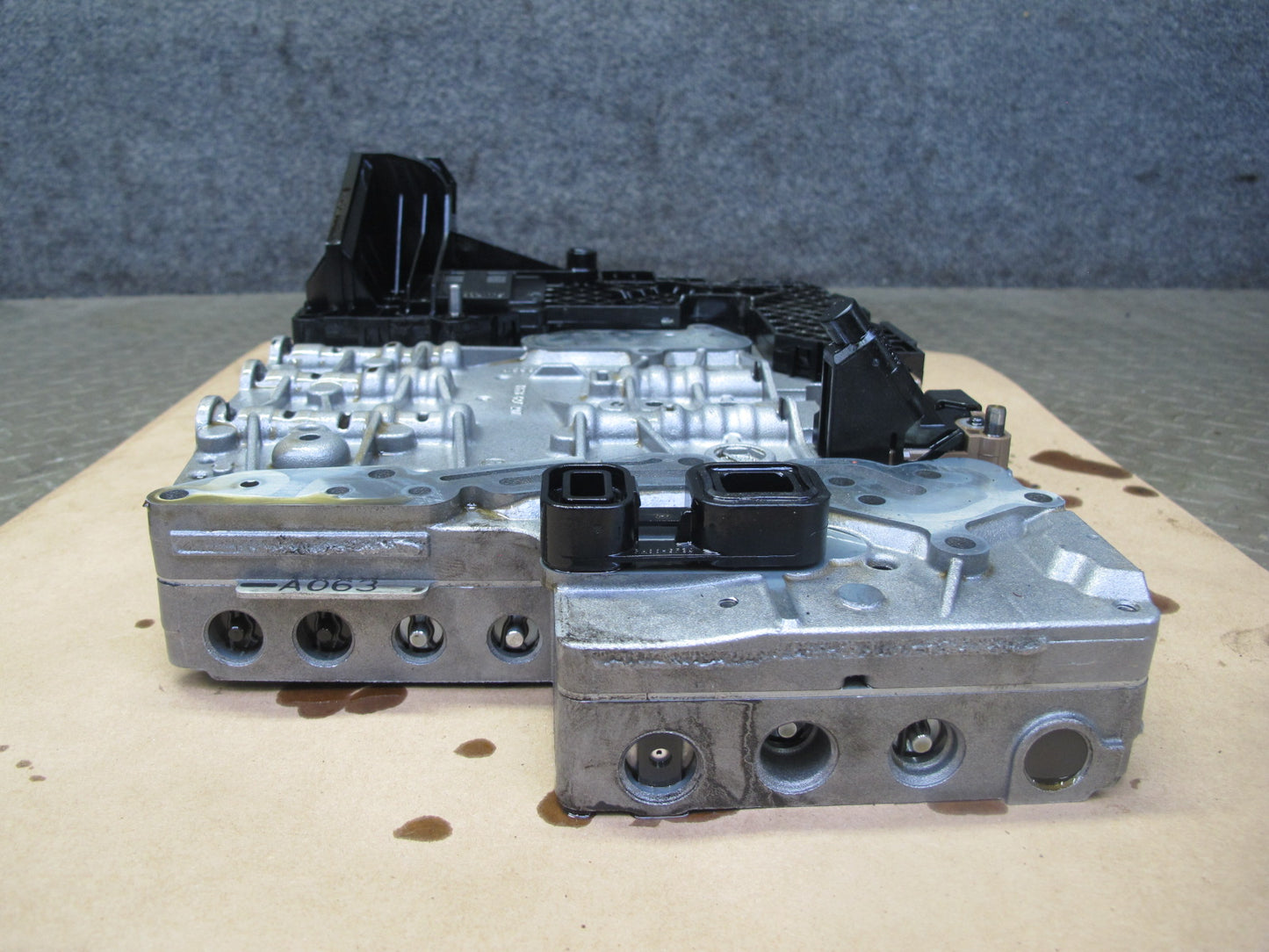 07-13 BMW E90 E93 335i 6HP-19z Auto Transmission Valve Body Mechatronic 64K OEM