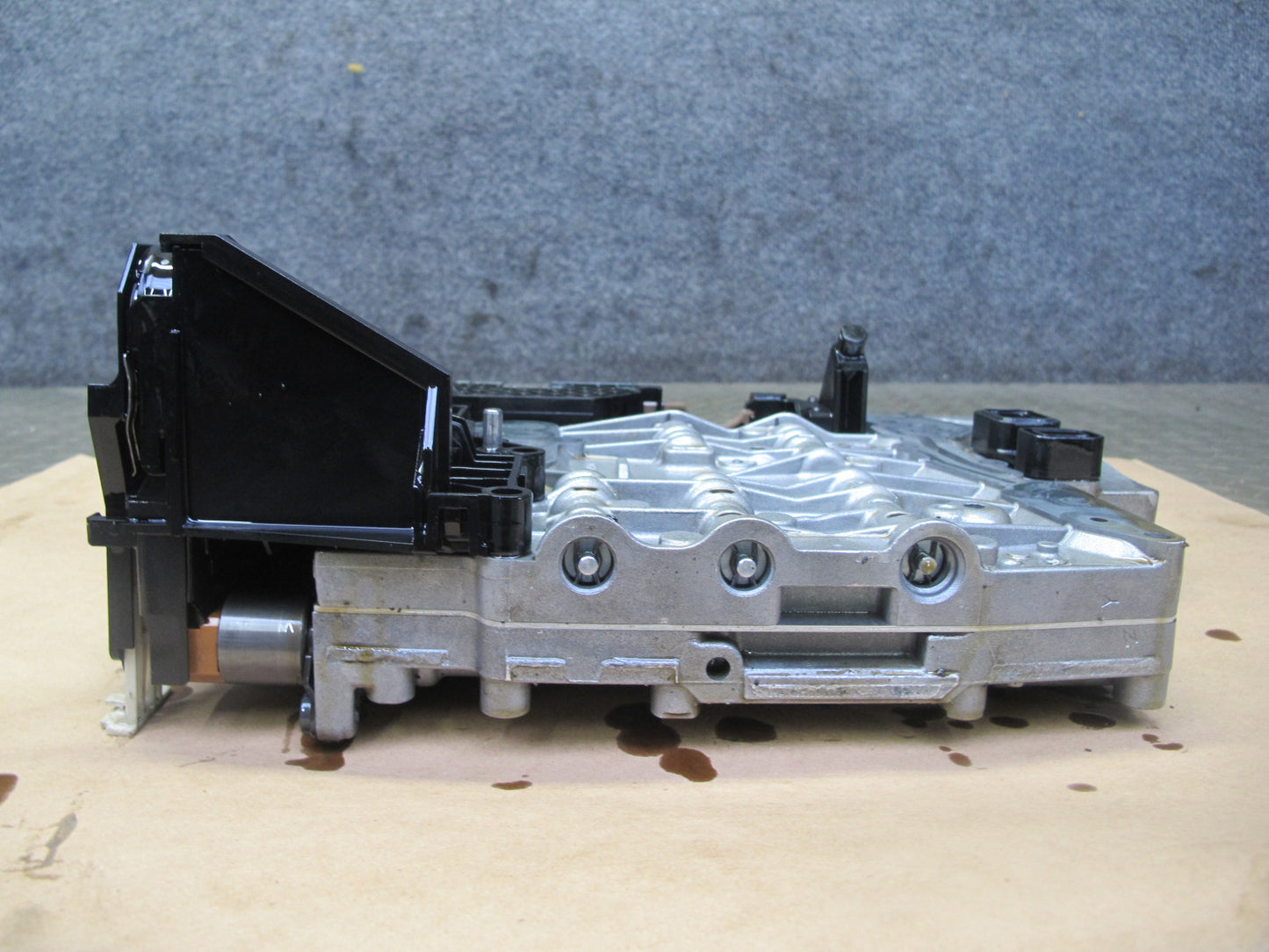 07-13 BMW E90 E93 335i 6HP-19z Auto Transmission Valve Body Mechatronic 64K OEM