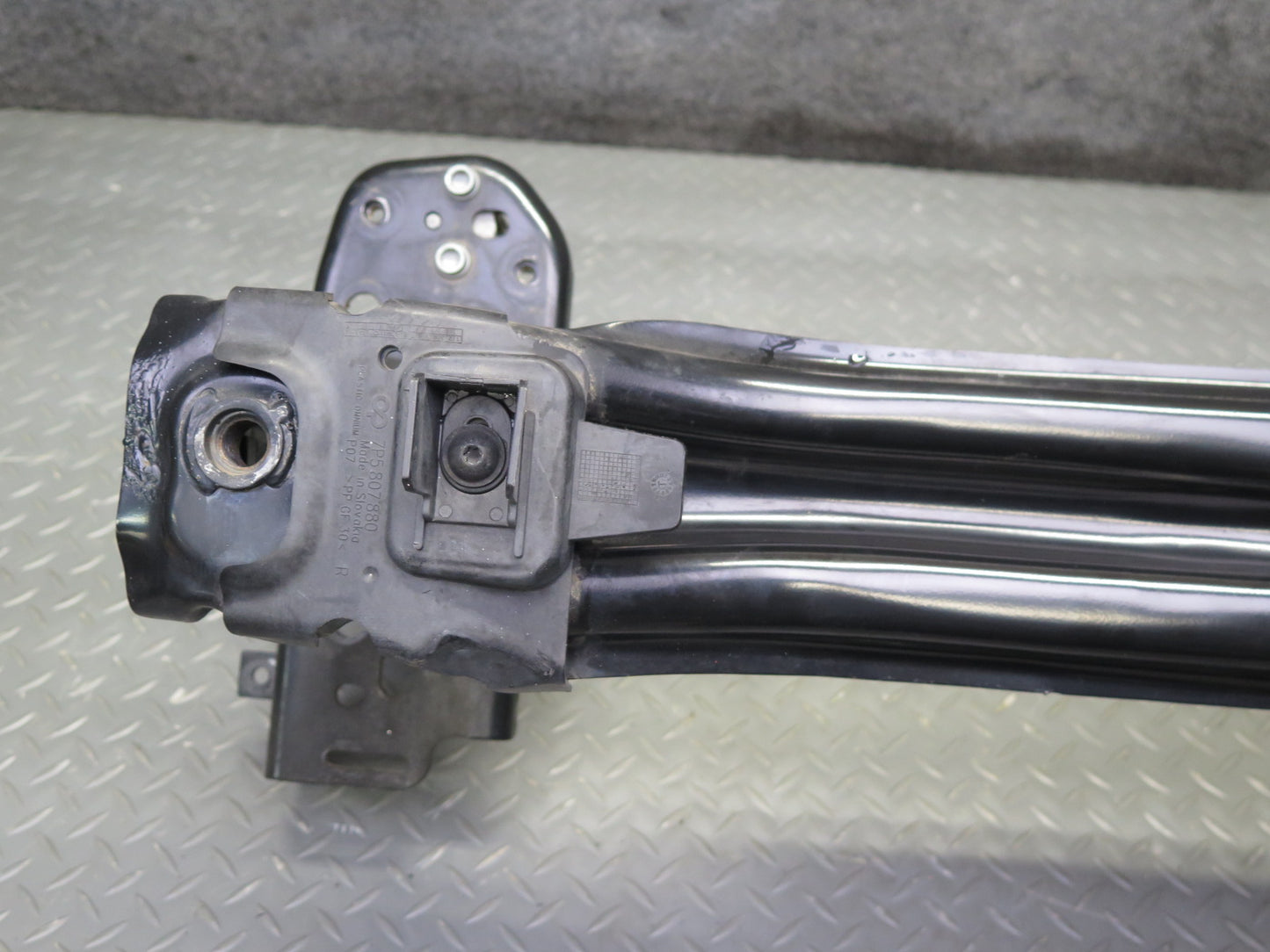 2011-2018 Porsche Cayenne 958 Front Bumper Reinforcement Impact Bar