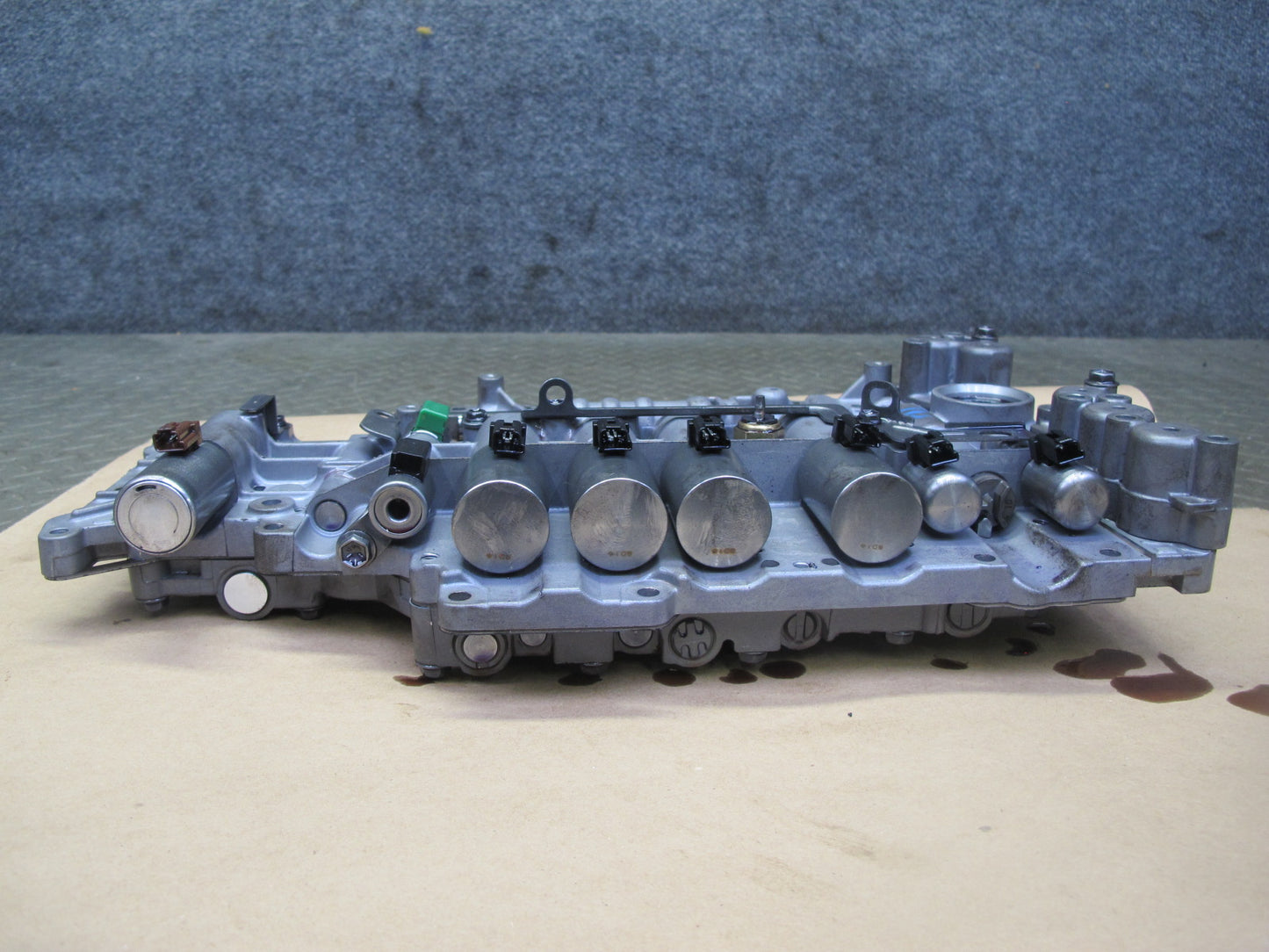 08-09 Lexus USE20L Is-f AA80E A/T Auto Transmission Valve Body Mechatronic OEM