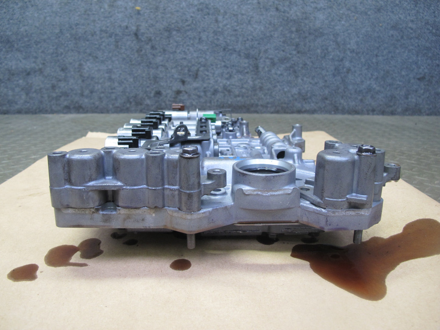 08-09 Lexus USE20L Is-f AA80E A/T Auto Transmission Valve Body Mechatronic OEM