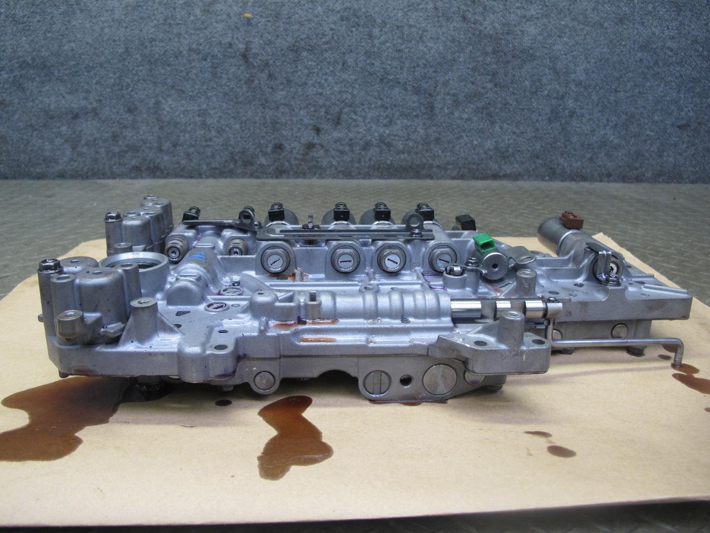 08-09 Lexus USE20L Is-f AA80E A/T Auto Transmission Valve Body Mechatronic OEM