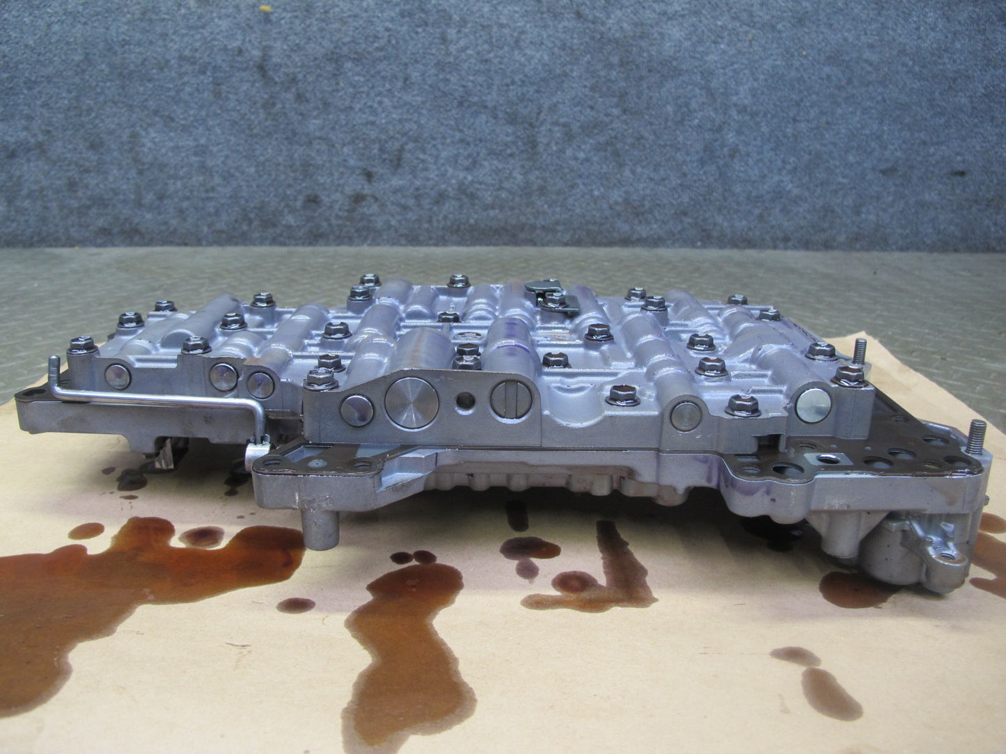 08-09 Lexus USE20L Is-f AA80E A/T Auto Transmission Valve Body Mechatronic OEM