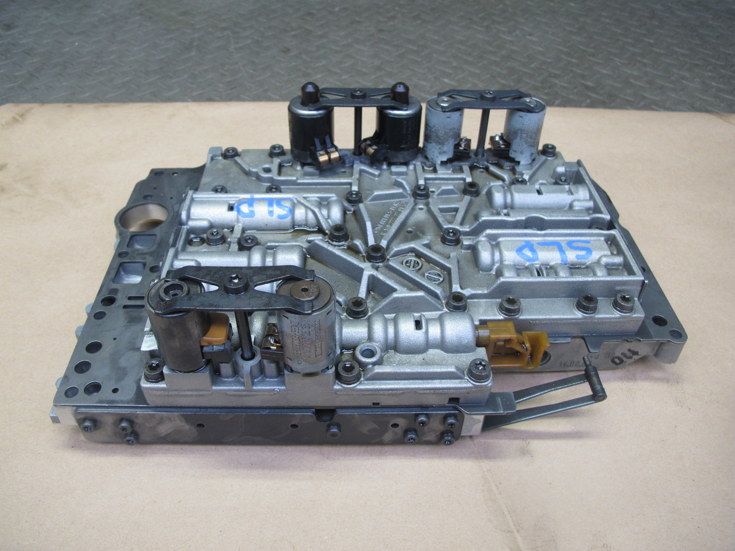 03-04 Mercedes R230 SL500R 722.633 Transmission Valve Body Mechatronic 130K OEM