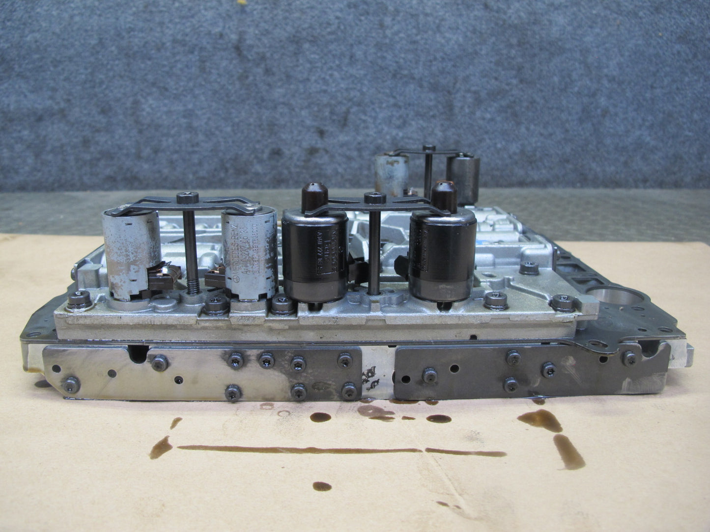 03-04 Mercedes R230 SL500R 722.633 Transmission Valve Body Mechatronic 130K OEM