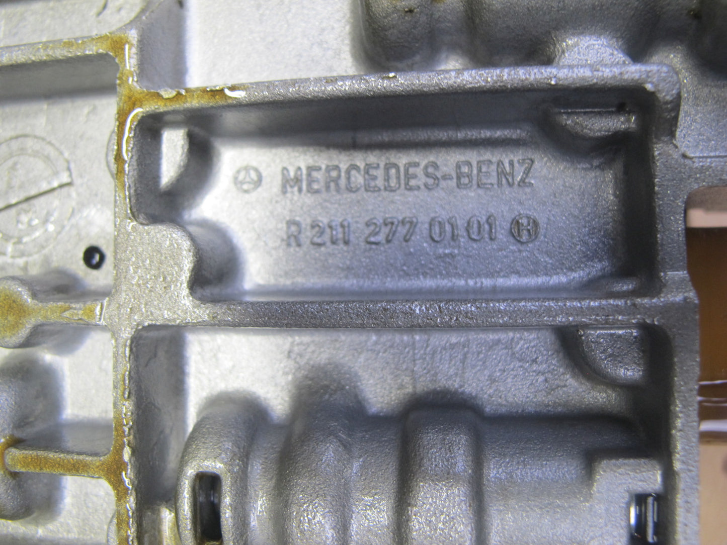 03-04 Mercedes R230 SL500R 722.633 Transmission Valve Body Mechatronic 130K OEM