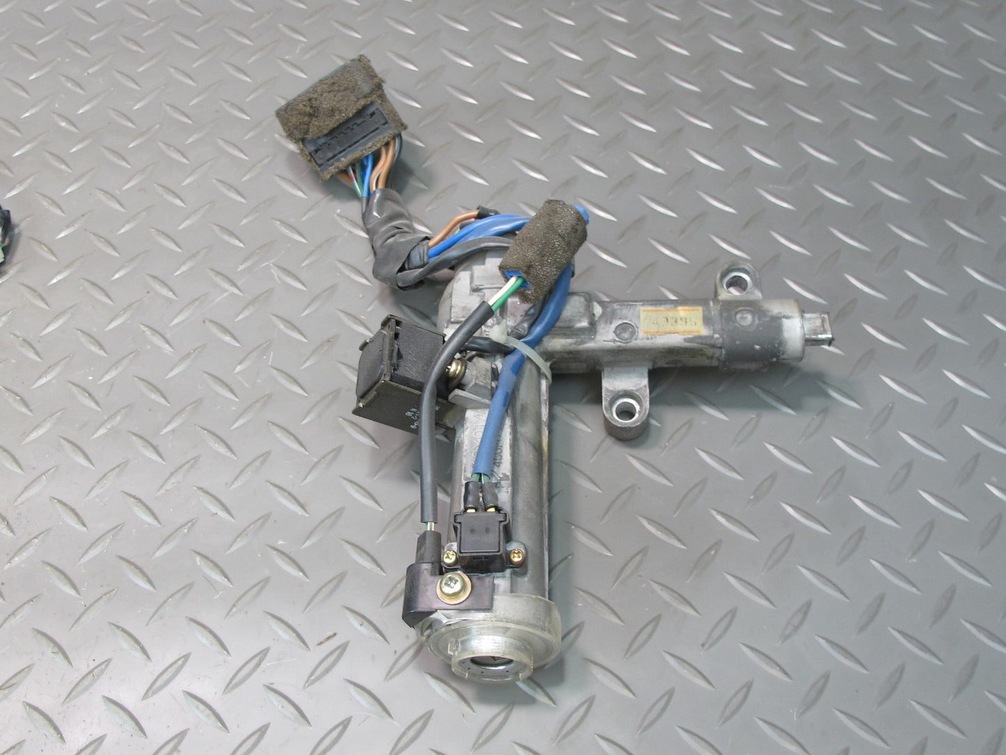 92-94 Lexus SC300 SC400 A/T Ignition Trunk Door Glove Lock KEY Fuel Cap Set OEM