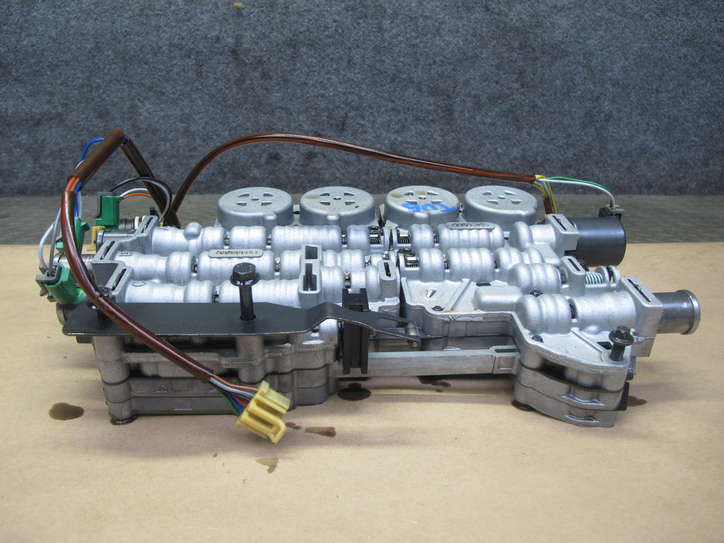 04-06 BMW E46 330i 330Ci A5S 390R A/T Transmission Valve Body Mechatronic OEM