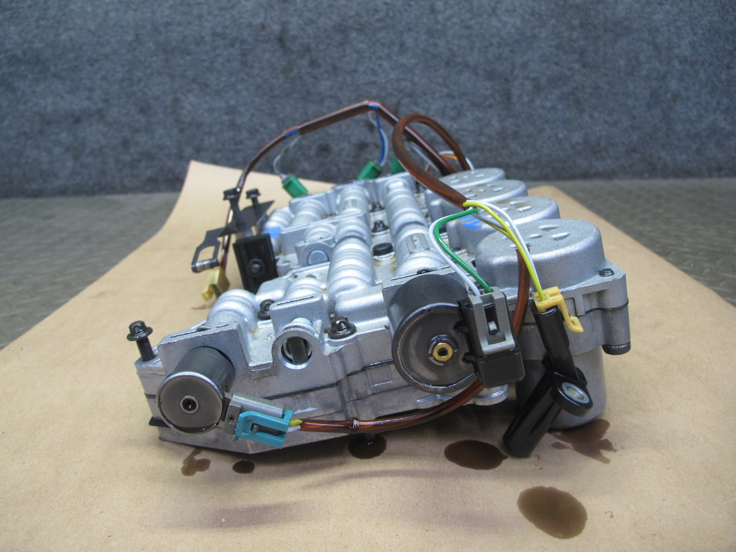 04-06 BMW E46 330i 330Ci A5S 390R A/T Transmission Valve Body Mechatronic OEM