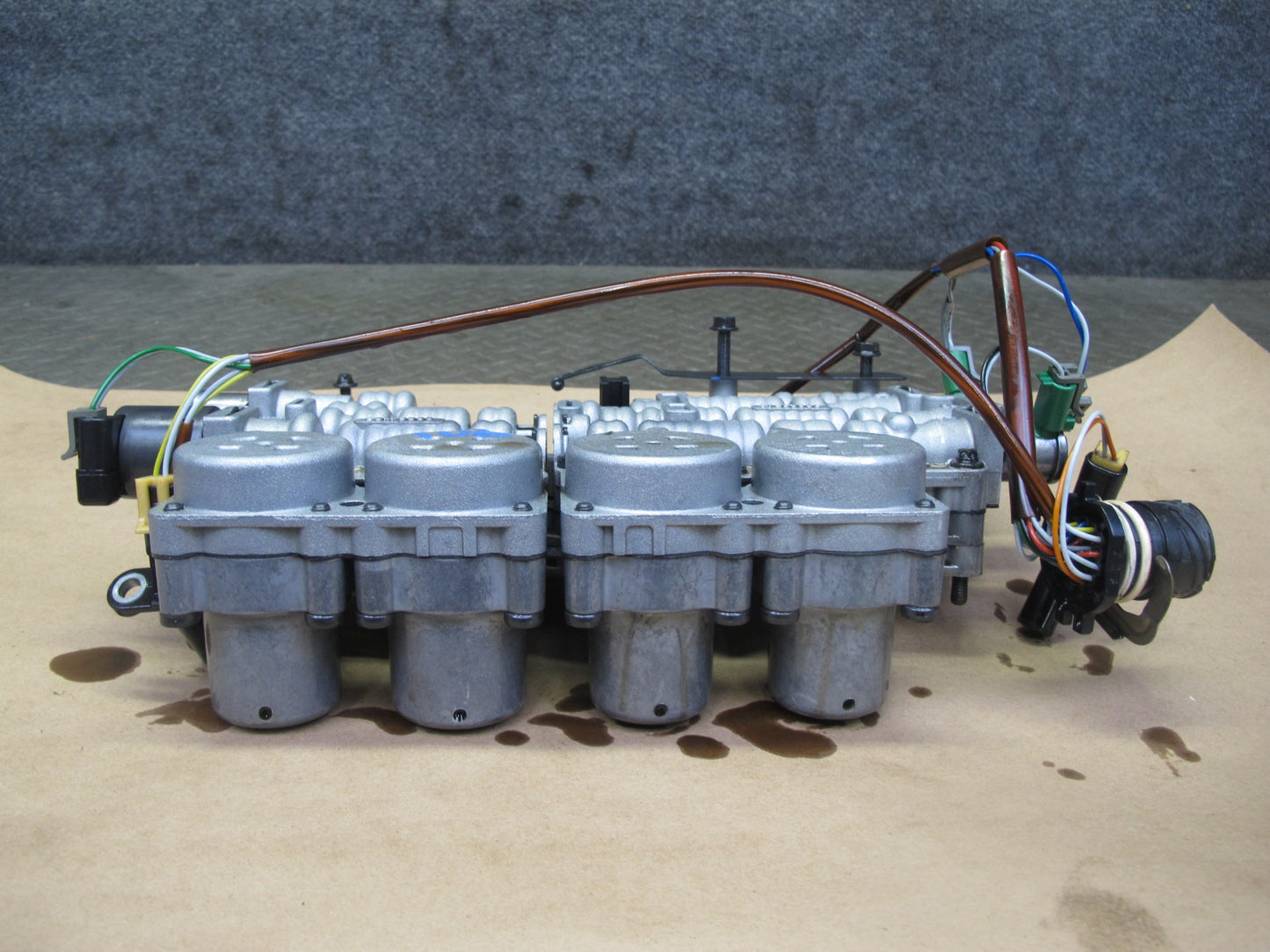 04-06 BMW E46 330i 330Ci A5S 390R A/T Transmission Valve Body Mechatronic OEM