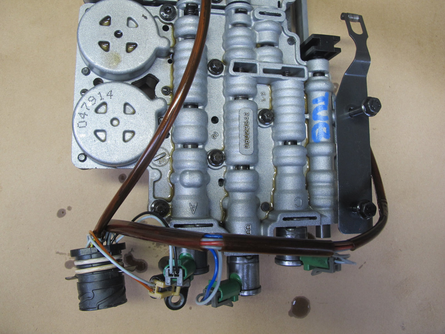 04-06 BMW E46 330i 330Ci A5S 390R A/T Transmission Valve Body Mechatronic OEM