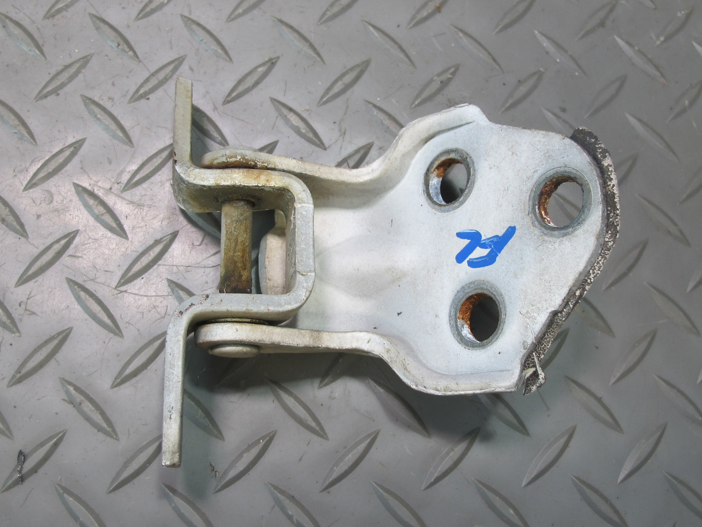 86-92 Toyota Supra MK3 MA70L Left & Right Door Upper & Lower Hinge Set White OEM