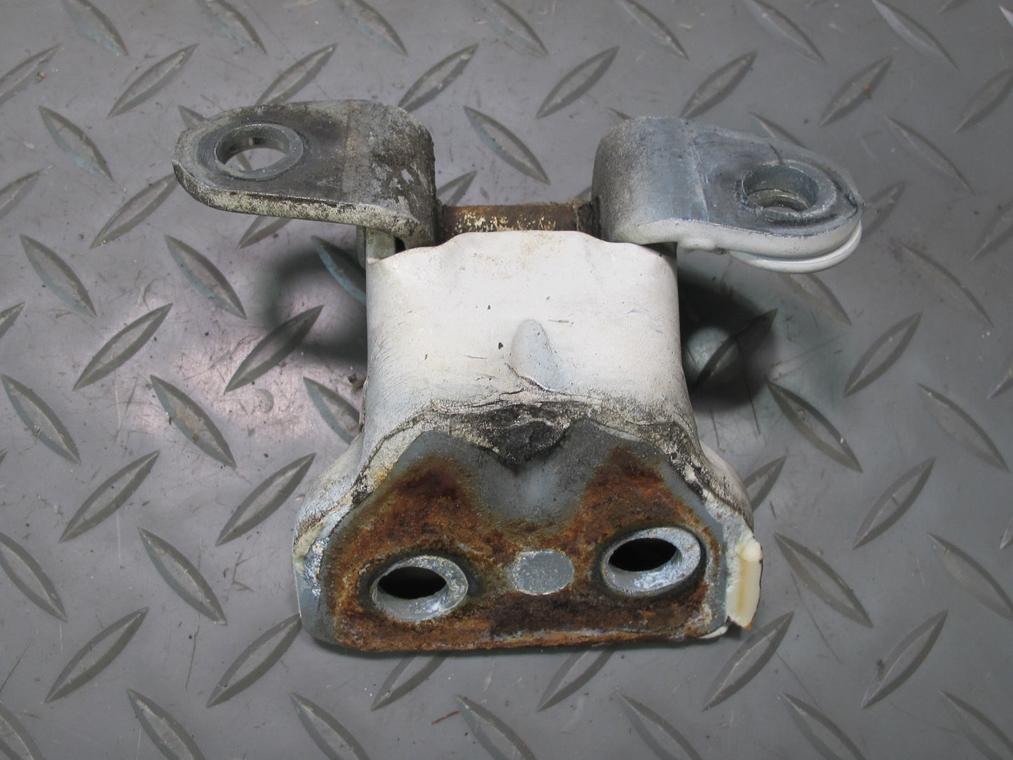 86-92 Toyota Supra MK3 MA70L Left & Right Door Upper & Lower Hinge Set White OEM