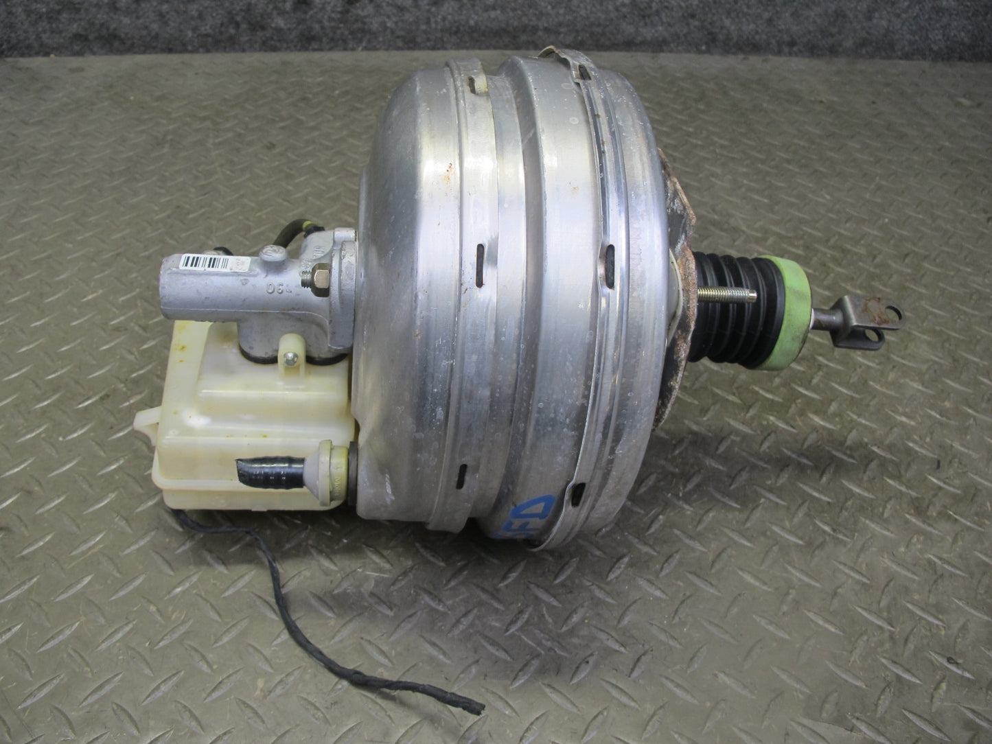 2006-2010 BMW E60 M5 Brake Master Cylinder Booster Fluid Reservoir Tank 55K Mile