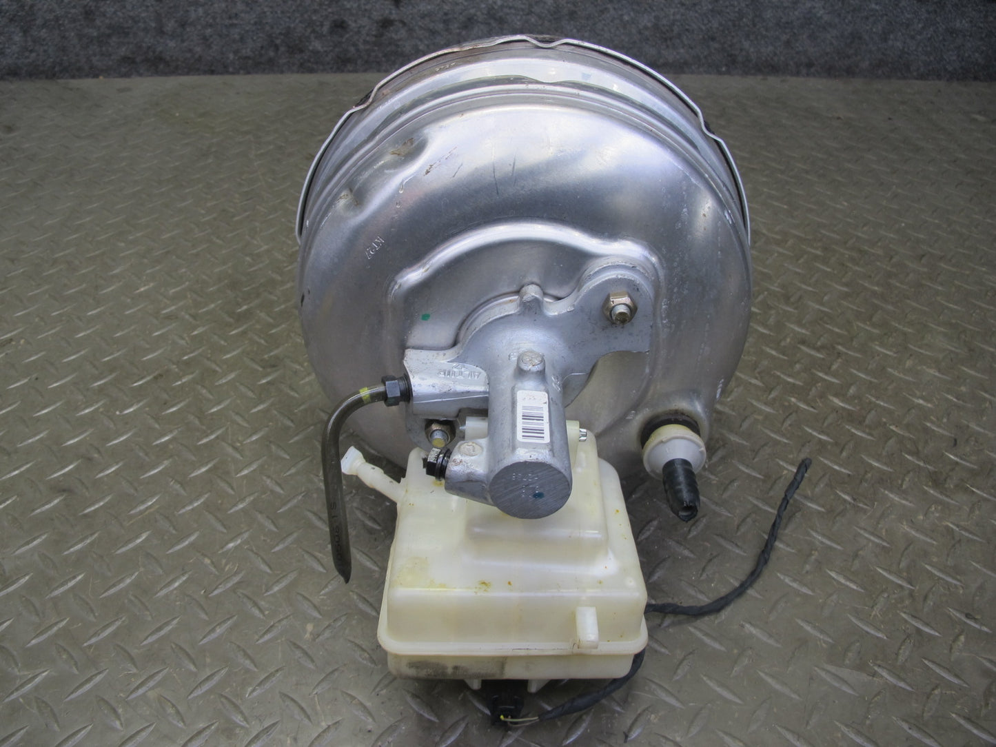 2006-2010 BMW E60 M5 Brake Master Cylinder Booster Fluid Reservoir Tank 55K Mile