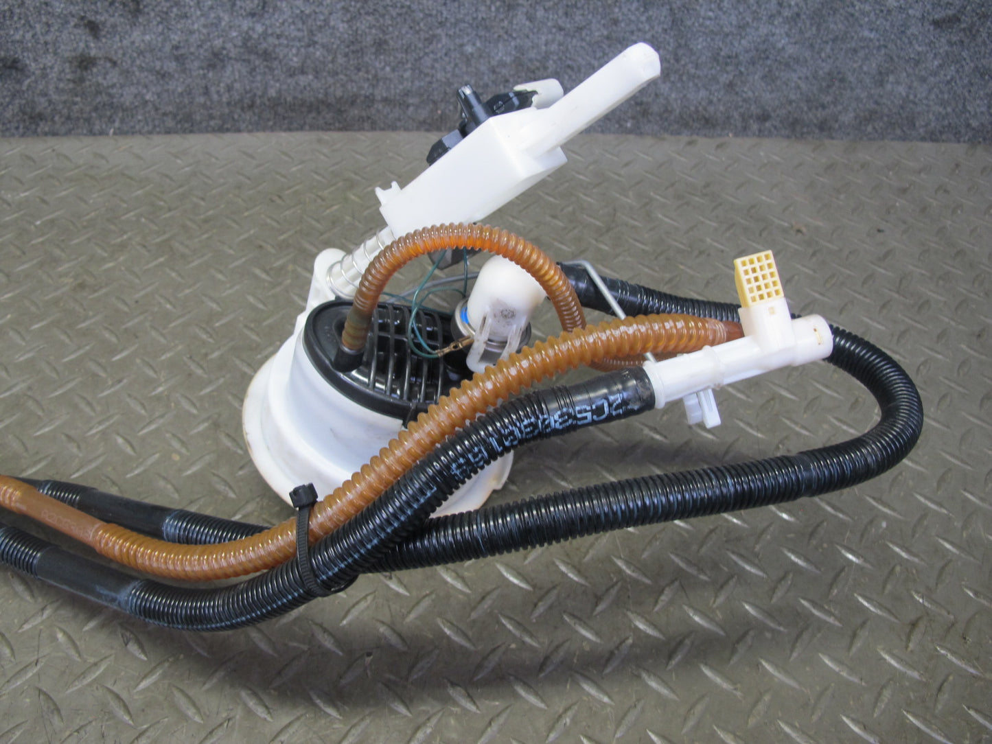 07-13 BMW E90 E92 E93 335i N54 Set of 2 Fuel Pump Level Sensor Sending Unit OEM