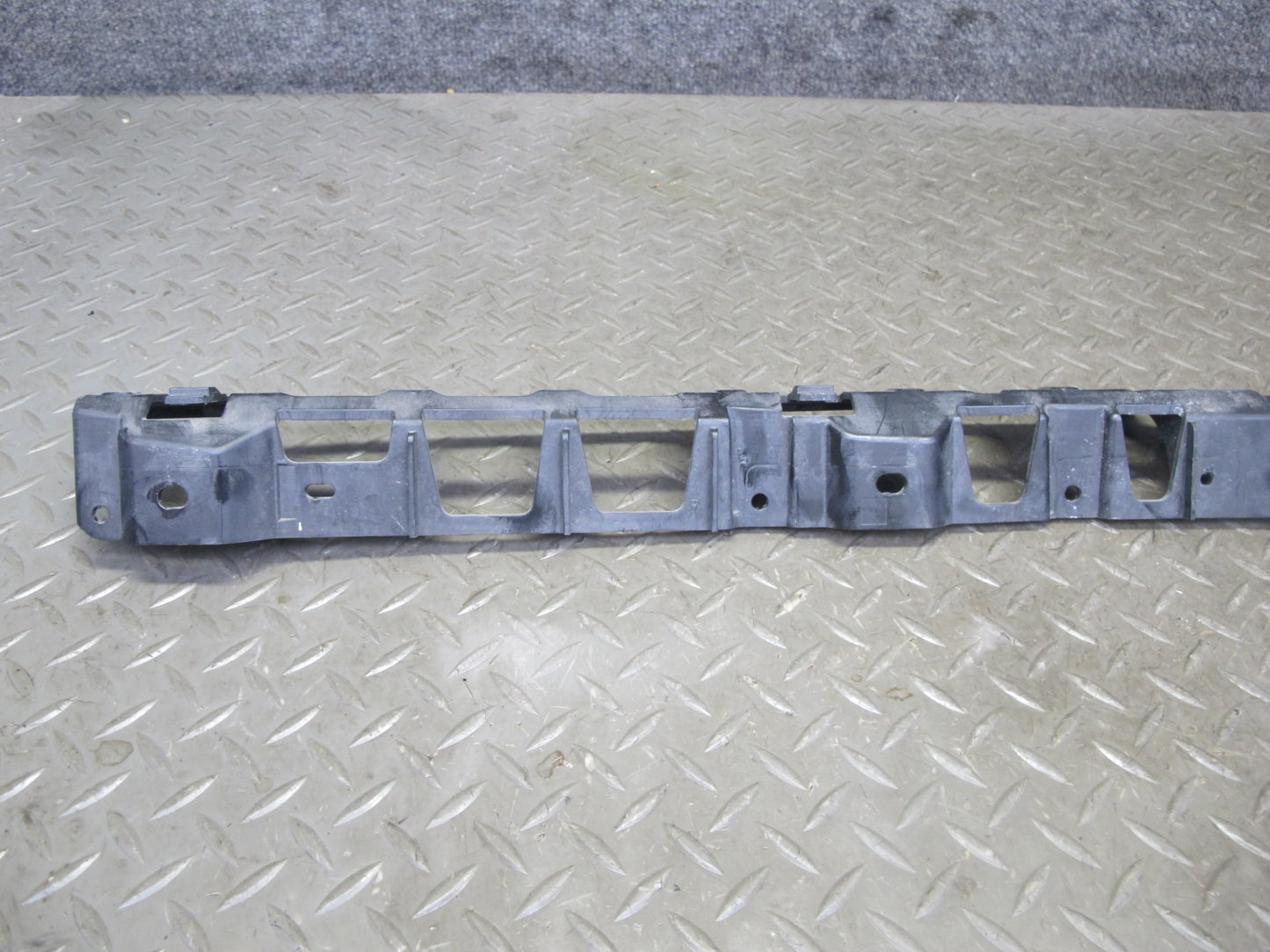 2011-2014 Porsche Cayenne 958 Rear Bumper Mount Bracket Support Set of 5