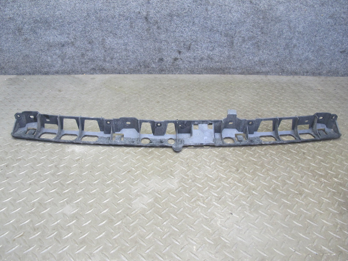 2011-2014 Porsche Cayenne 958 Rear Bumper Mount Bracket Support Set of 5