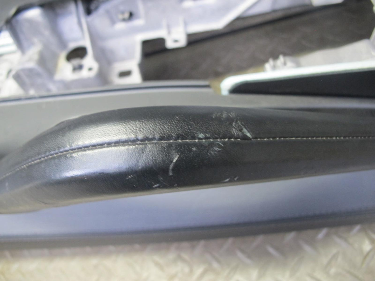 2011-2018 Porsche Cayenne 958 Front Dash Center Console Frame Panel Assembly