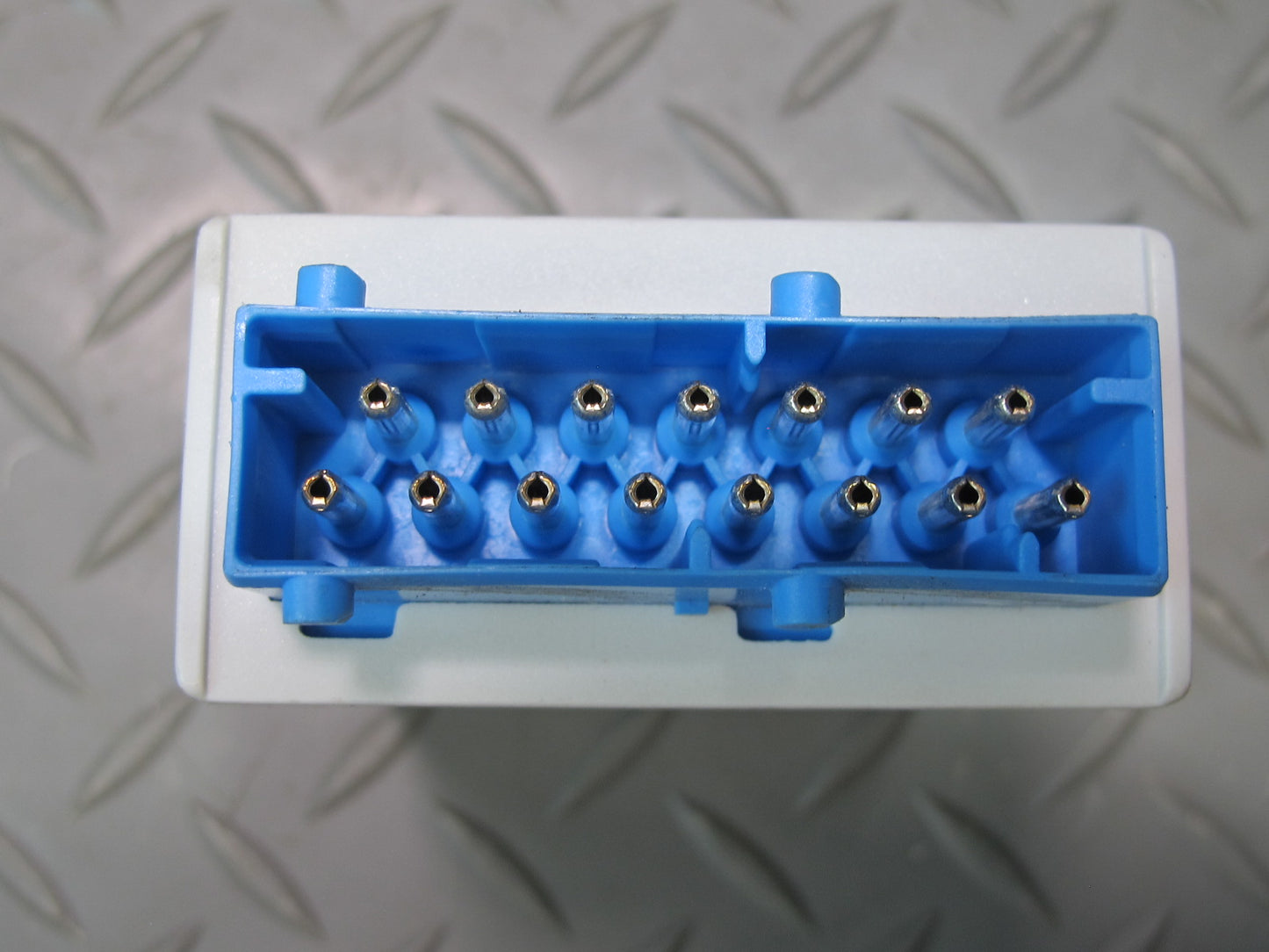 96-02 BMW E36/7 Z3 Windshield Wiper Relay Control Module 8366381 OEM