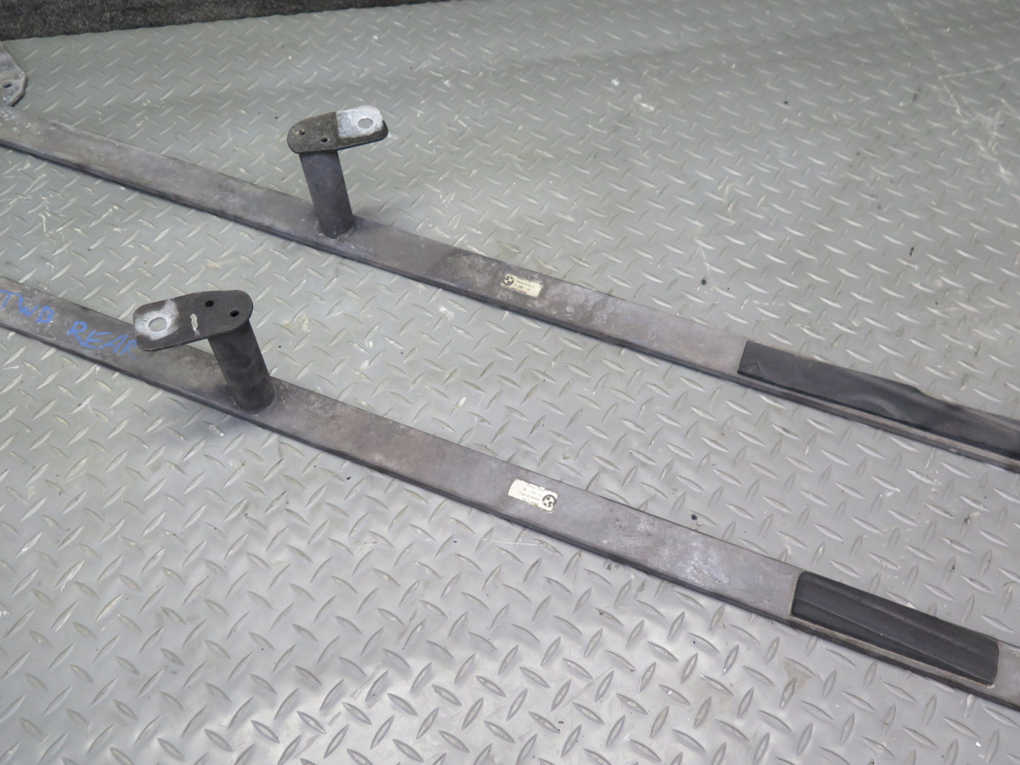 07-13 BMW E93 335i Conv Set of 4 Rear Pull Rod & Front V-brace Bracket 64K OEM