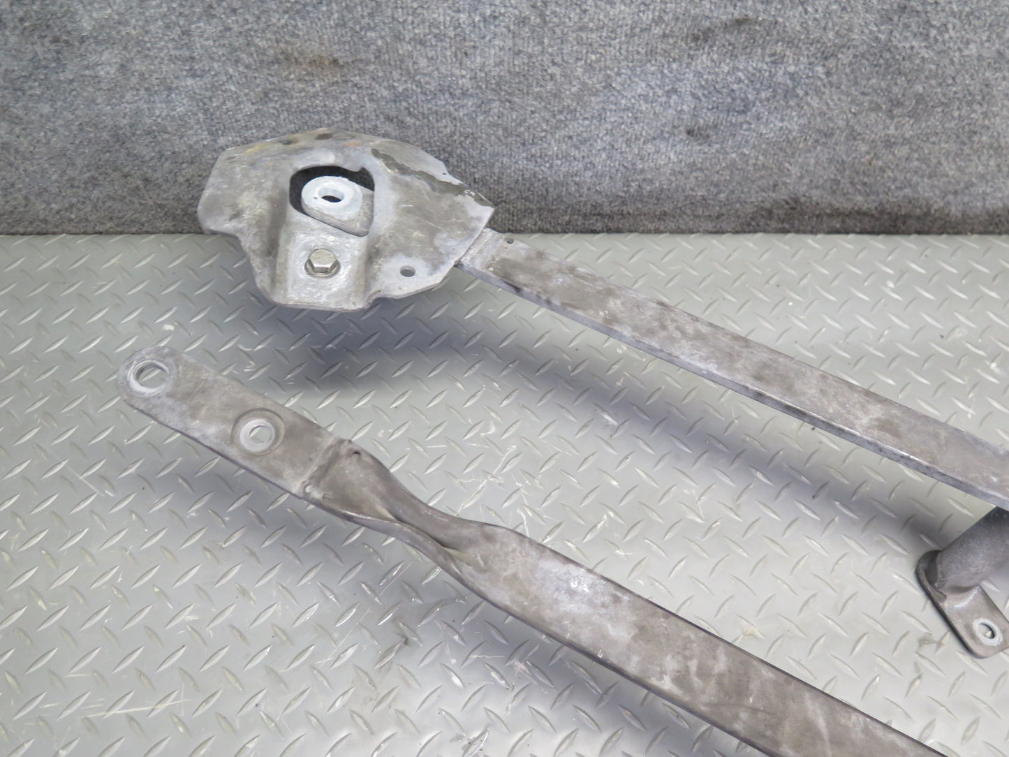 07-13 BMW E93 335i Conv Set of 4 Rear Pull Rod & Front V-brace Bracket 64K OEM