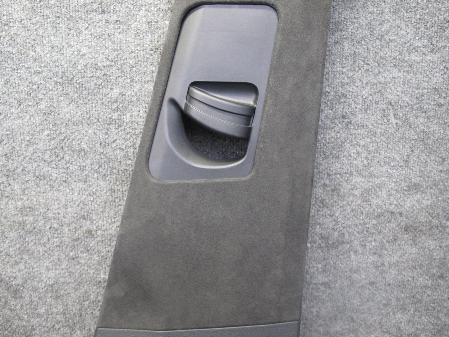 11-18 Porsche Cayenne 958 Right Left Side Upper B Pillar Trim Cover Panel Set