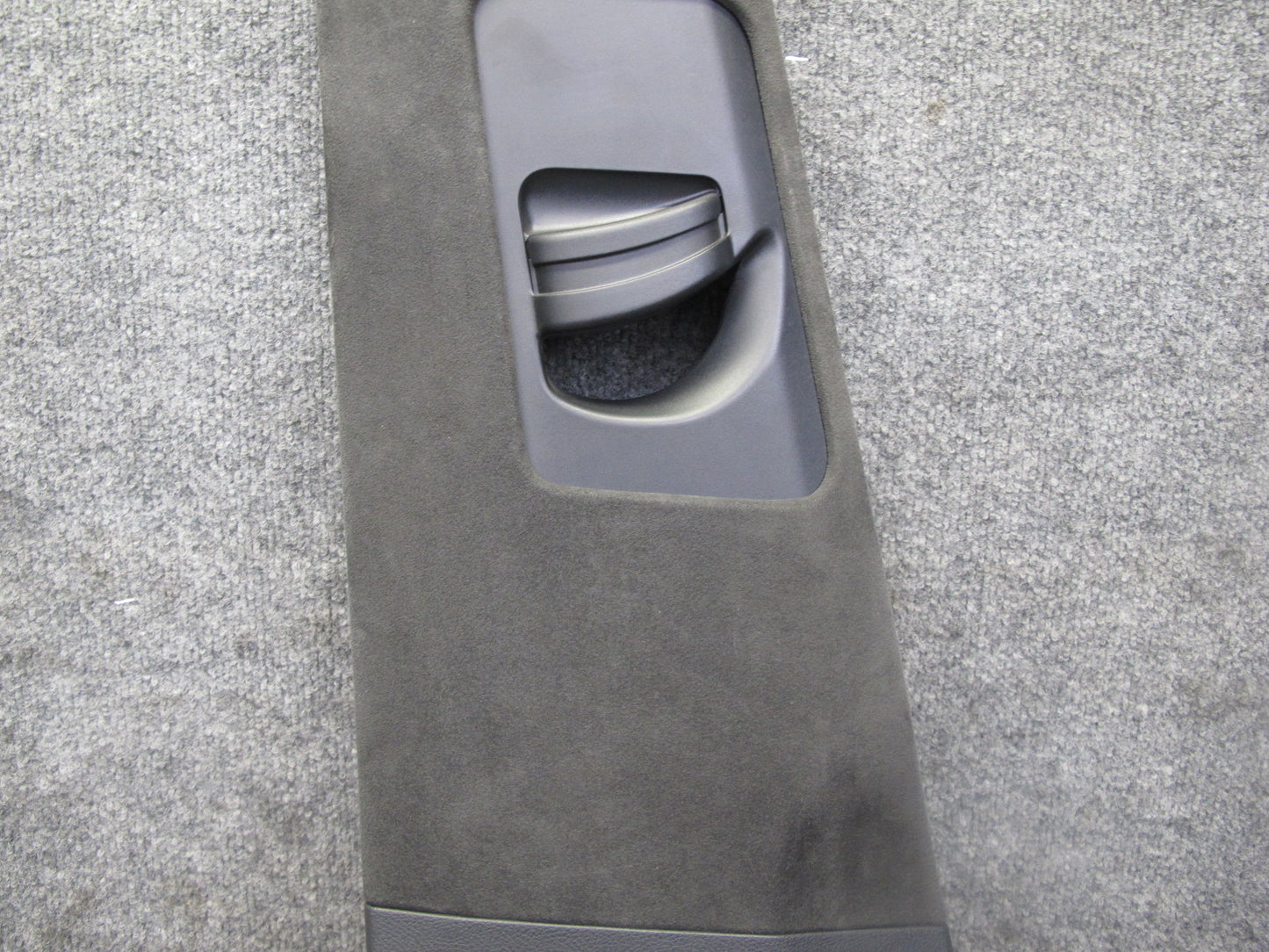 11-18 Porsche Cayenne 958 Right Left Side Upper B Pillar Trim Cover Panel Set