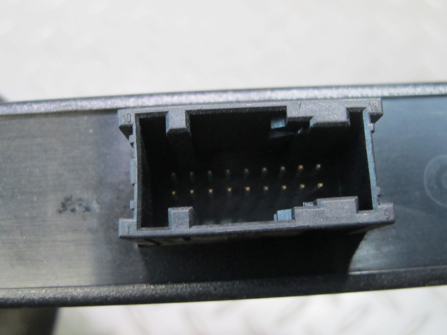 96-02 BMW E36/7 Z3 GM4 Body Control Module Unit BCM BCU 8369485 OEM