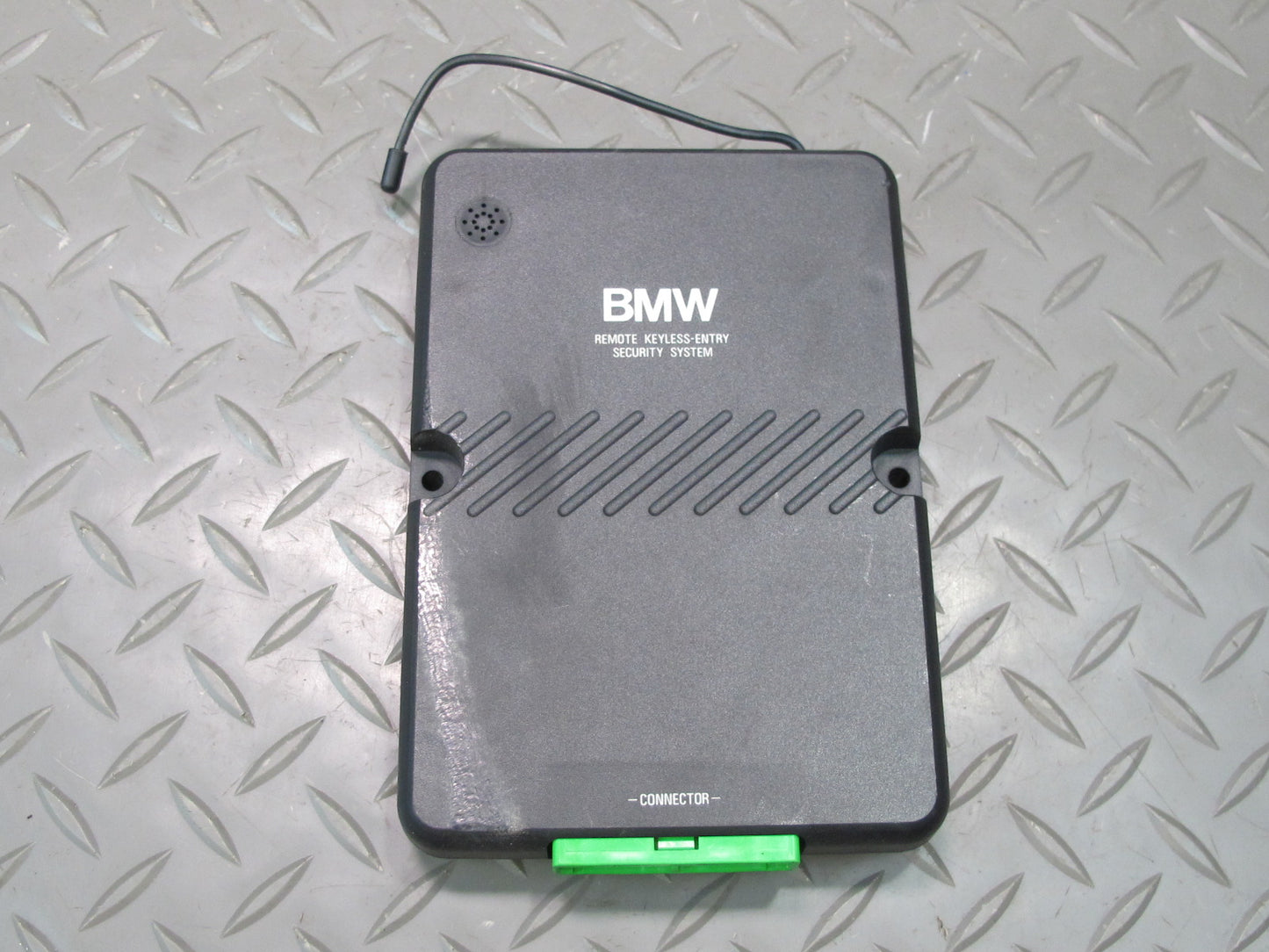 96-02 BMW E36/7 Z3 Remote Keyless Entry Security System Module 1469445 OEM