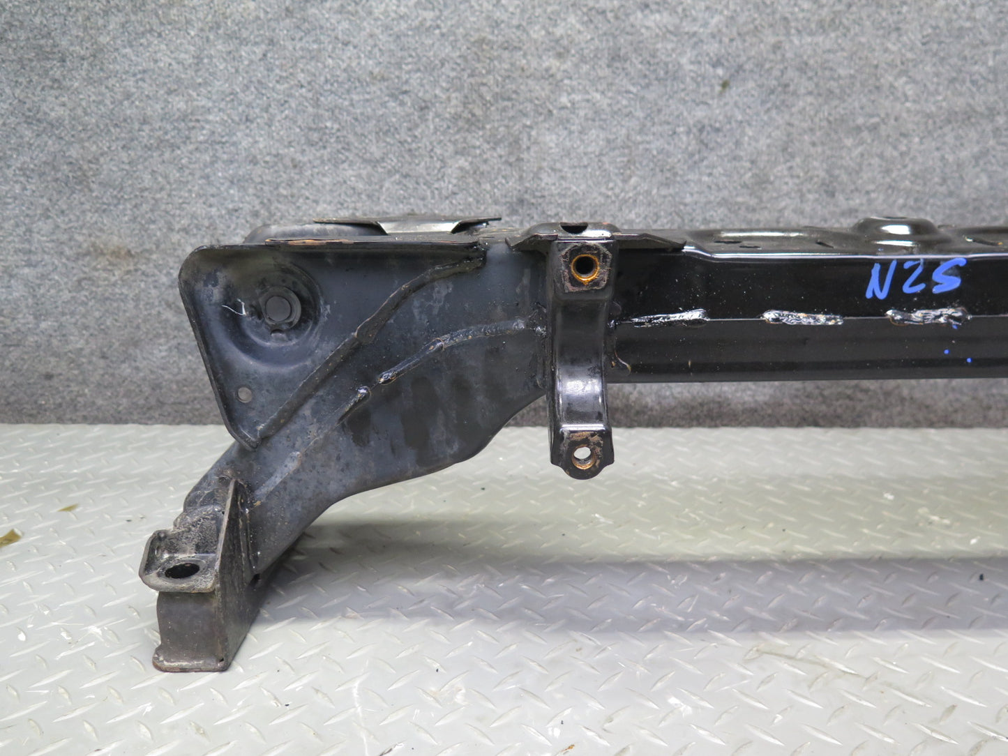 03-09 Nissan 350Z Z33 Front Suspension Subframe Crossmember Carrier 68K Mile OEM