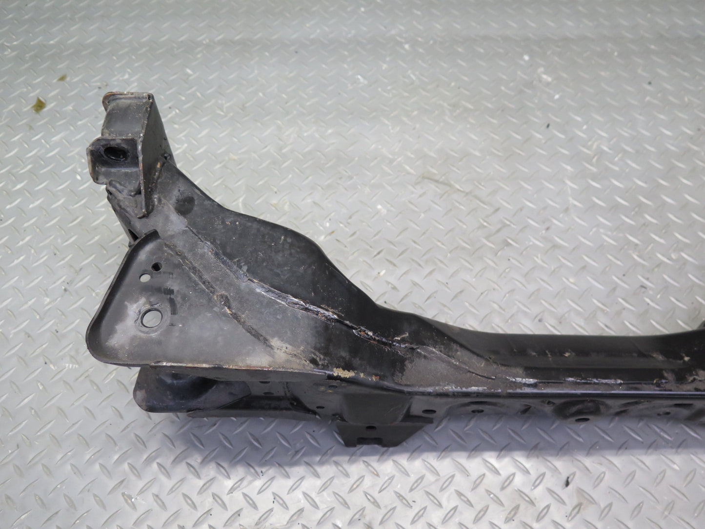 03-09 Nissan 350Z Z33 Front Suspension Subframe Crossmember Carrier 68K Mile OEM