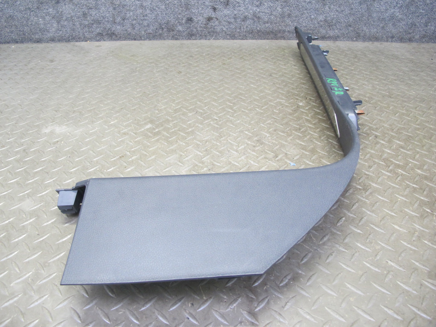 2011-2018 Porsche Cayenne 958 Front Left & Right Sill Scuff Plate Kick Panel Set