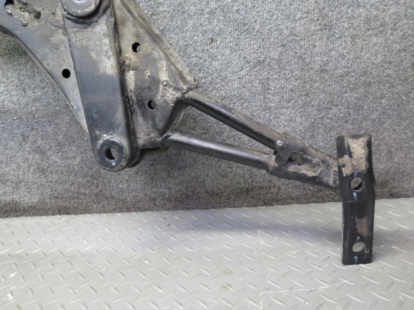 03-06 Nissan 350Z Z33 Front Subframe Crossmember Crossbar Brace OEM