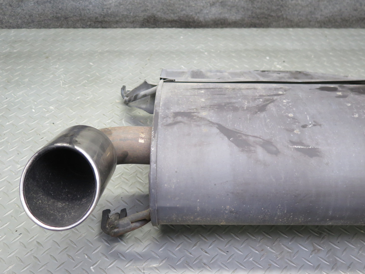 03-05 Nissan Z33 350Z VQ35DE Rear Exhaust Muffler w Tips 68K Miles OEM