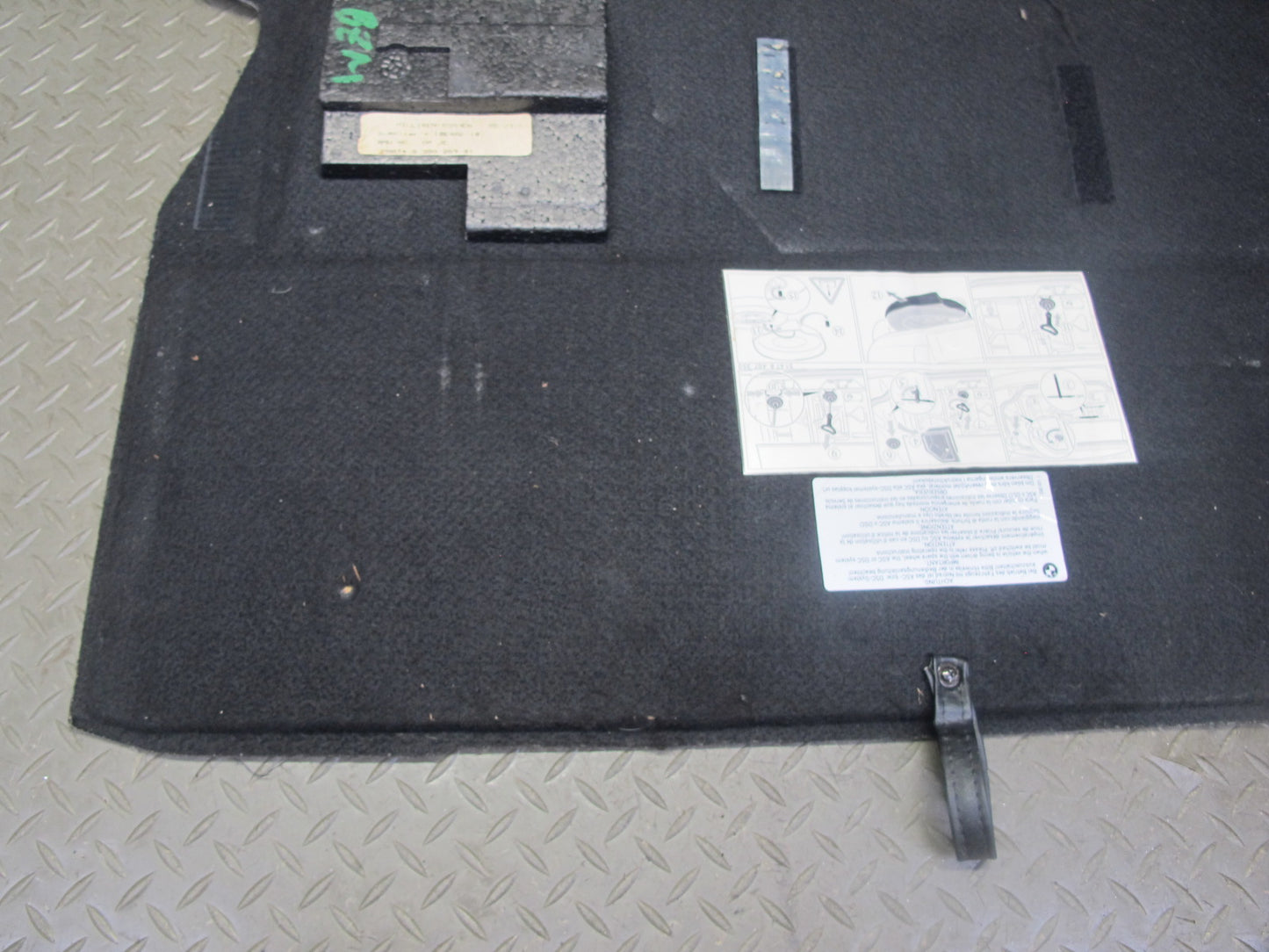 96-02 BMW E36/7 Z3 Roadster Rear Trunk Floor MAT Carpet Cover Gray 8399299 OEM