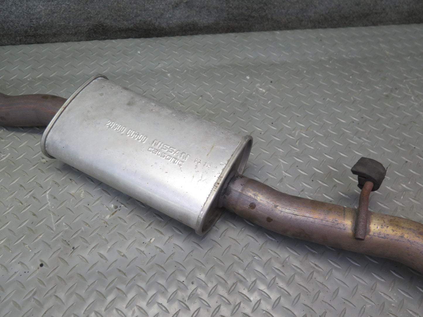 03-09 Nissan Z33 350Z Exhaust Muffler MID Pipe 68K Miles OEM