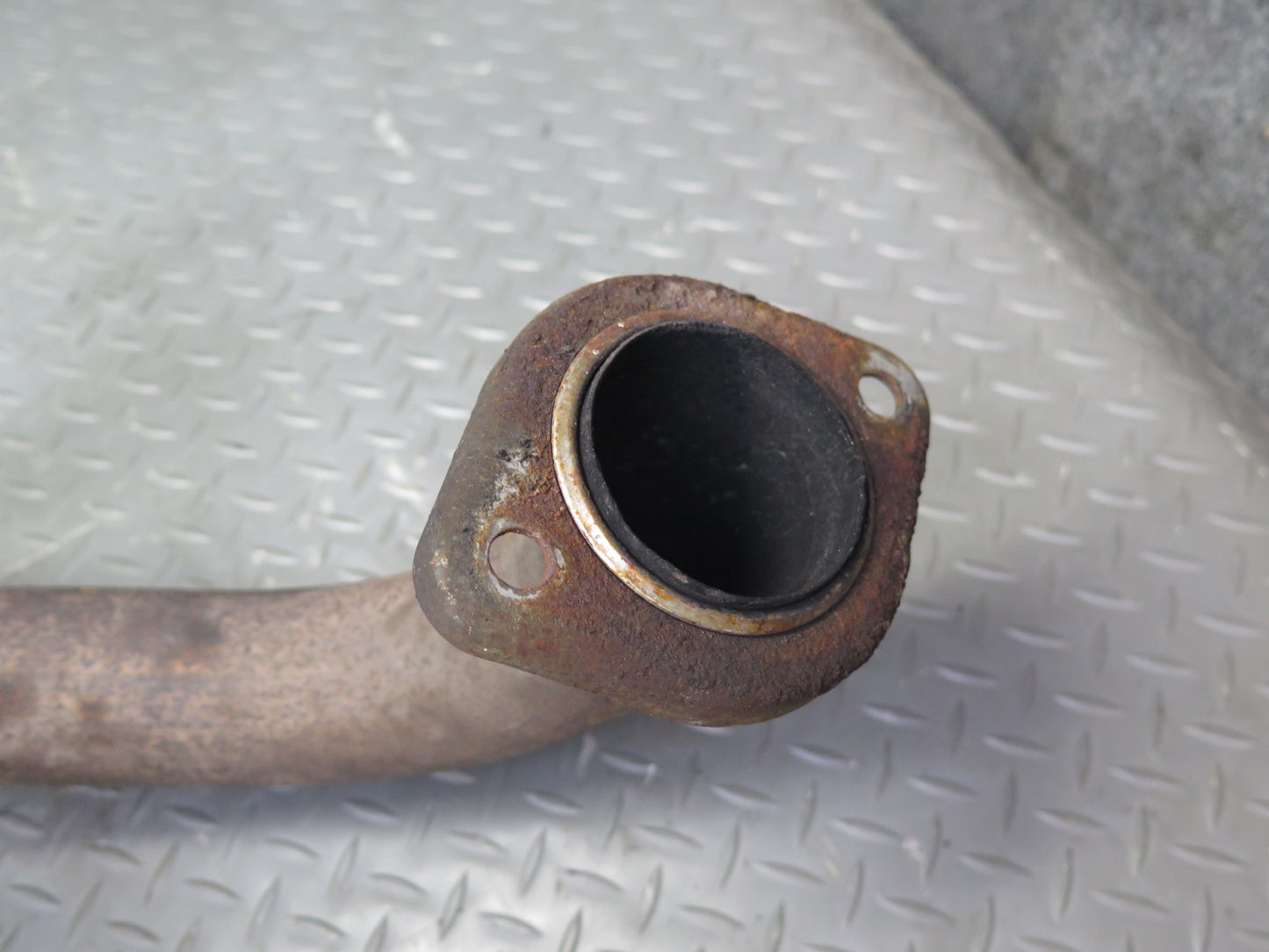 03-09 Nissan Z33 350Z Exhaust Muffler MID Pipe 68K Miles OEM