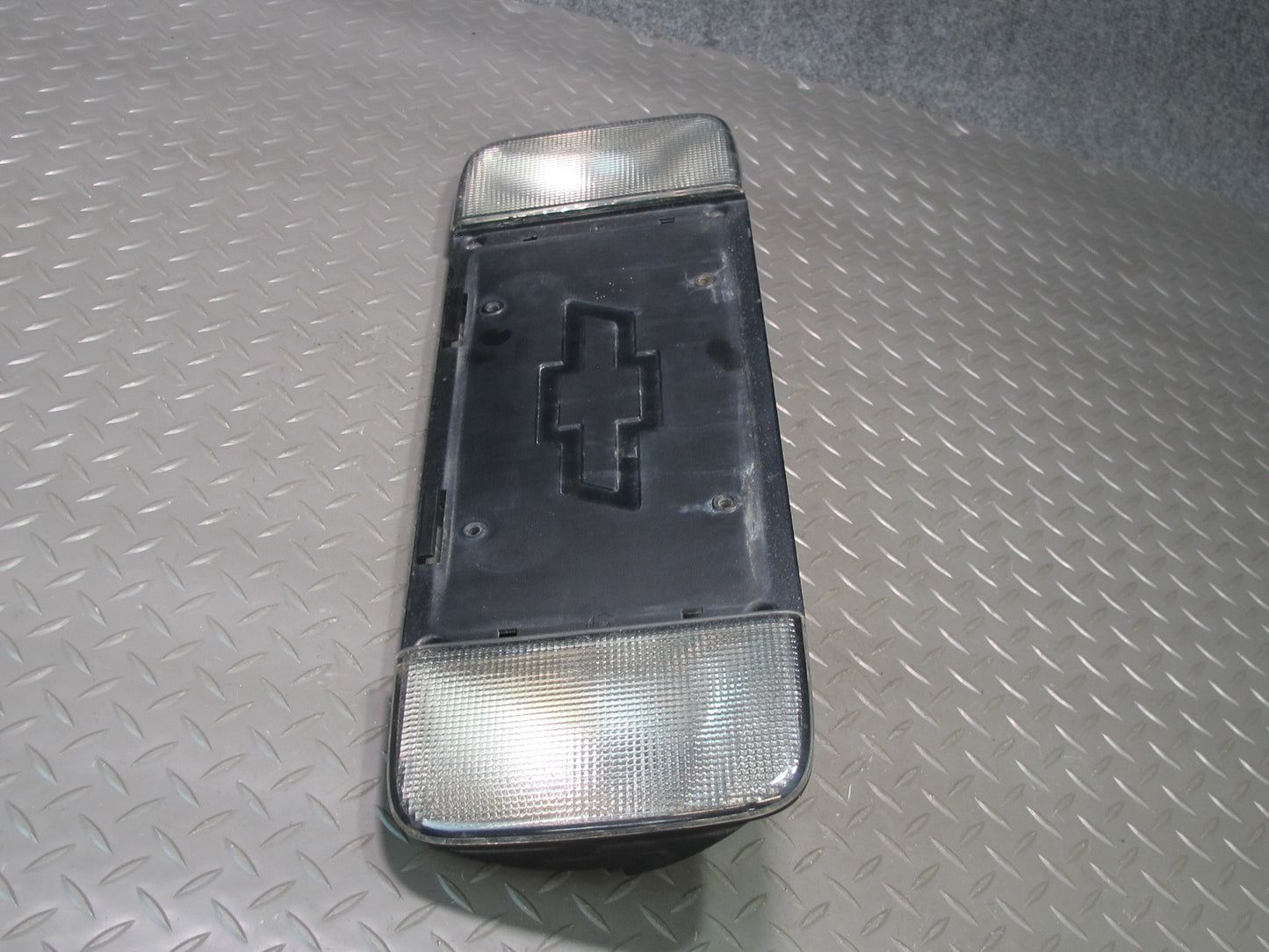 97-04 Chevrolet Corvette C5 Rear Reverse Light License Plate Holder 16524094 OEM